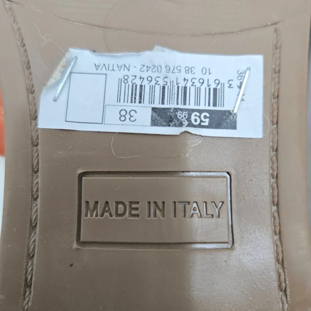 Eram Sandals women's 38‎ Brown Orange Leather T-Strap Made in Italy Buckle